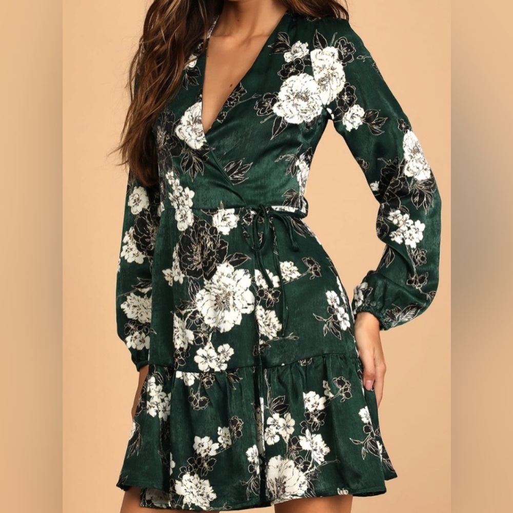 Lulu's Green Floral Long Sleeve Dress